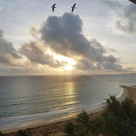 Beach Front Apartment In 루키요 외부 사진